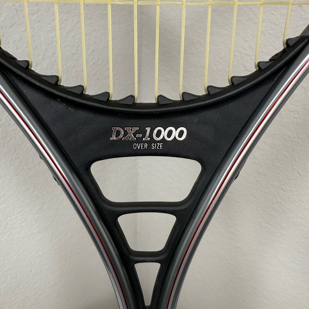 Pro Elite Model Oversize Tennis Racket & Cover - Picture 3 of 9